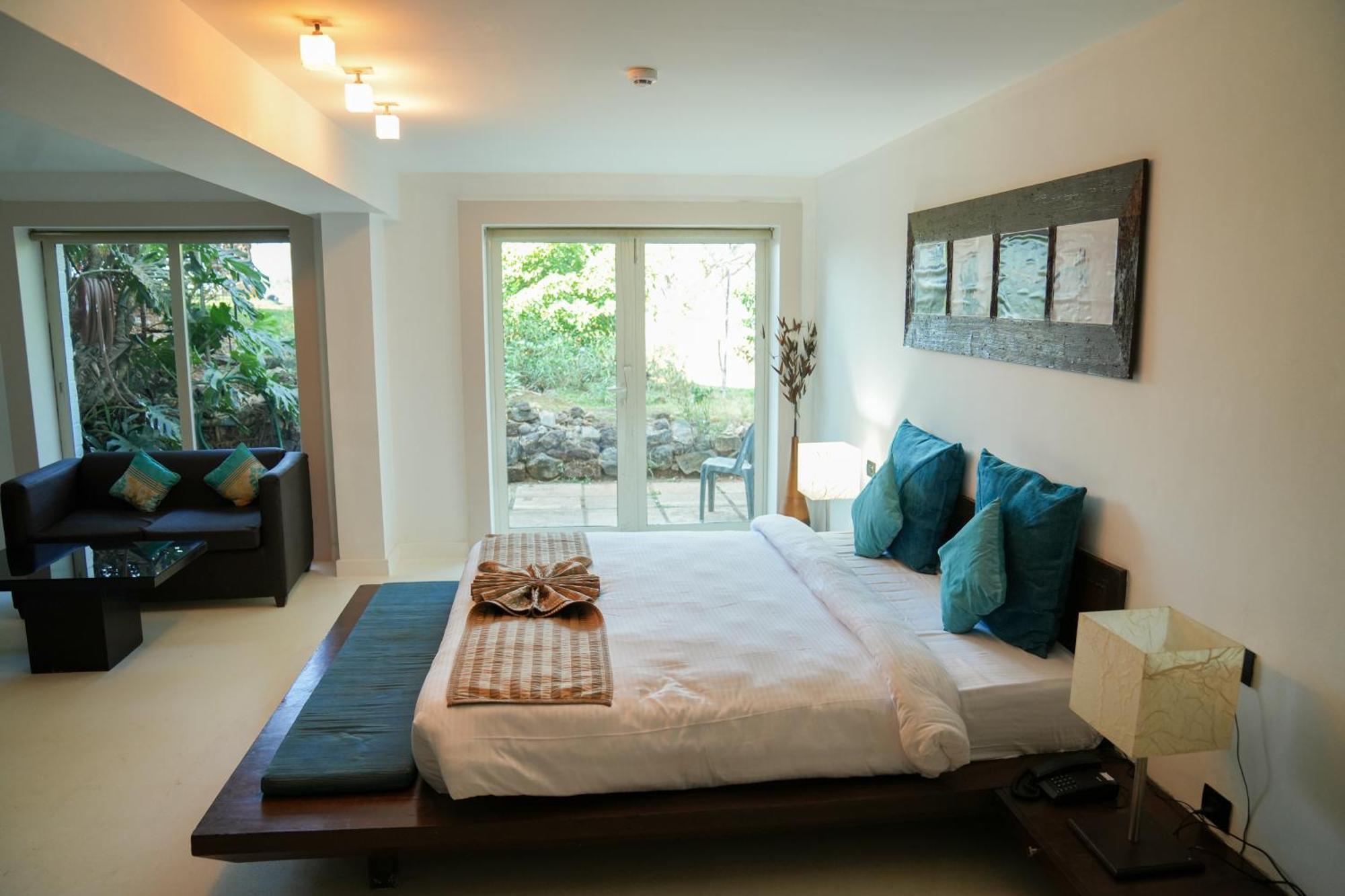 Regenta Beach House Resort, Goa Benaulim Luaran gambar