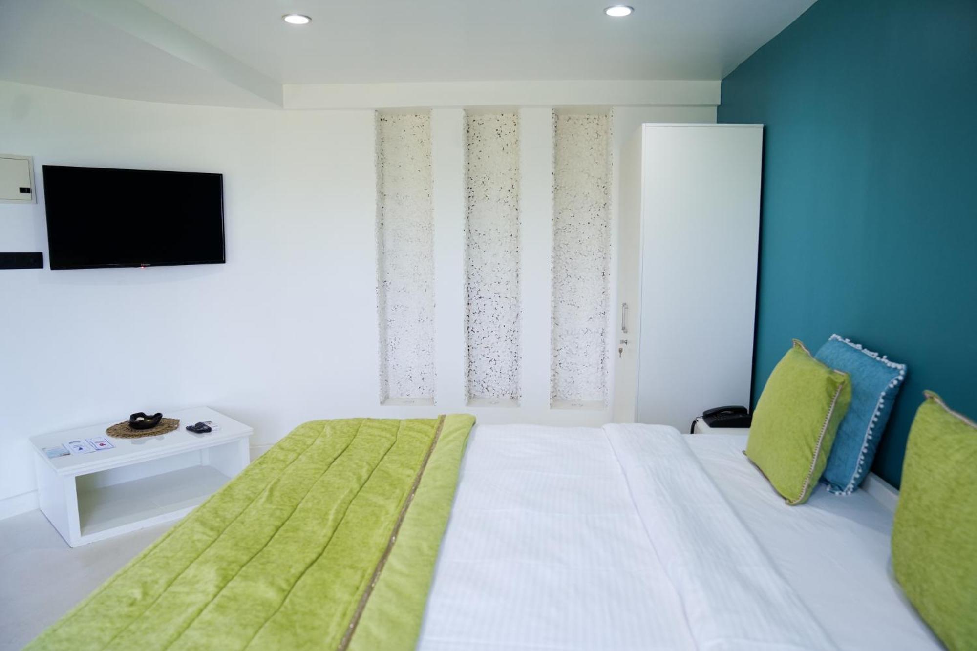 Regenta Beach House Resort, Goa Benaulim Luaran gambar