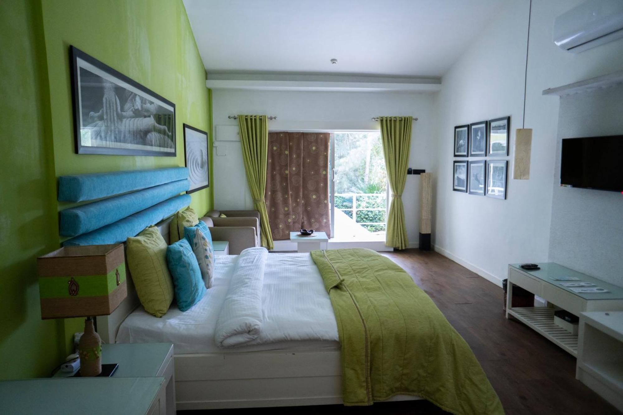 Regenta Beach House Resort, Goa Benaulim Luaran gambar