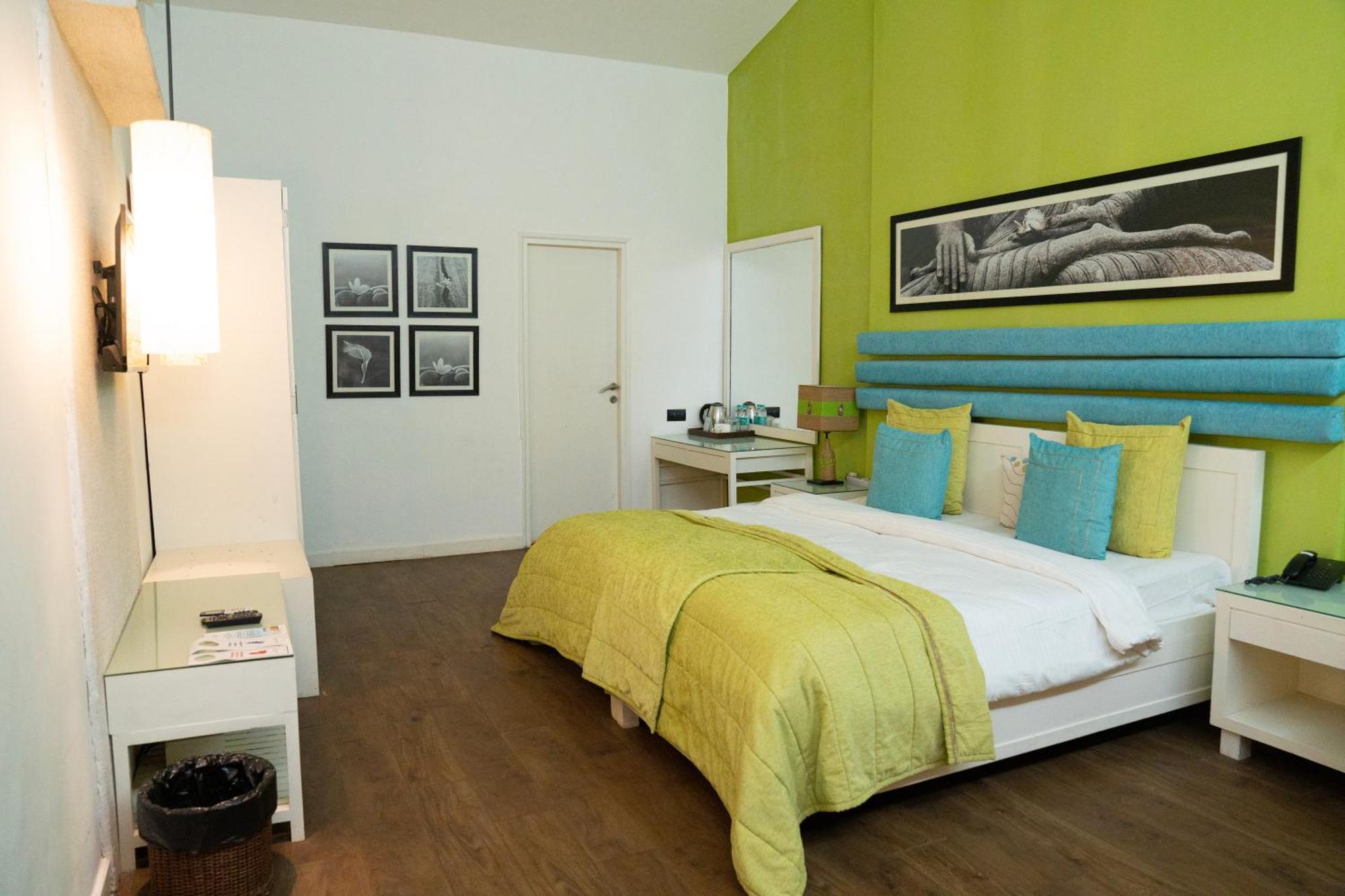 Regenta Beach House Resort, Goa Benaulim Luaran gambar