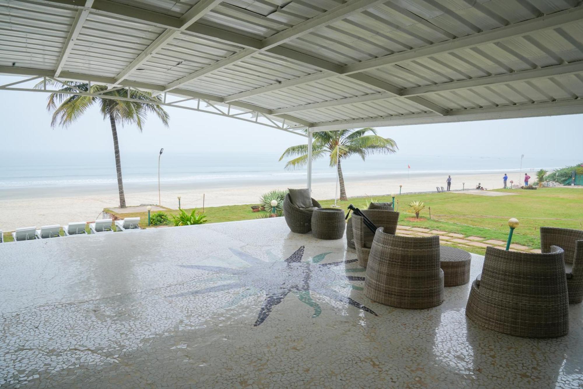 Regenta Beach House Resort, Goa Benaulim Luaran gambar