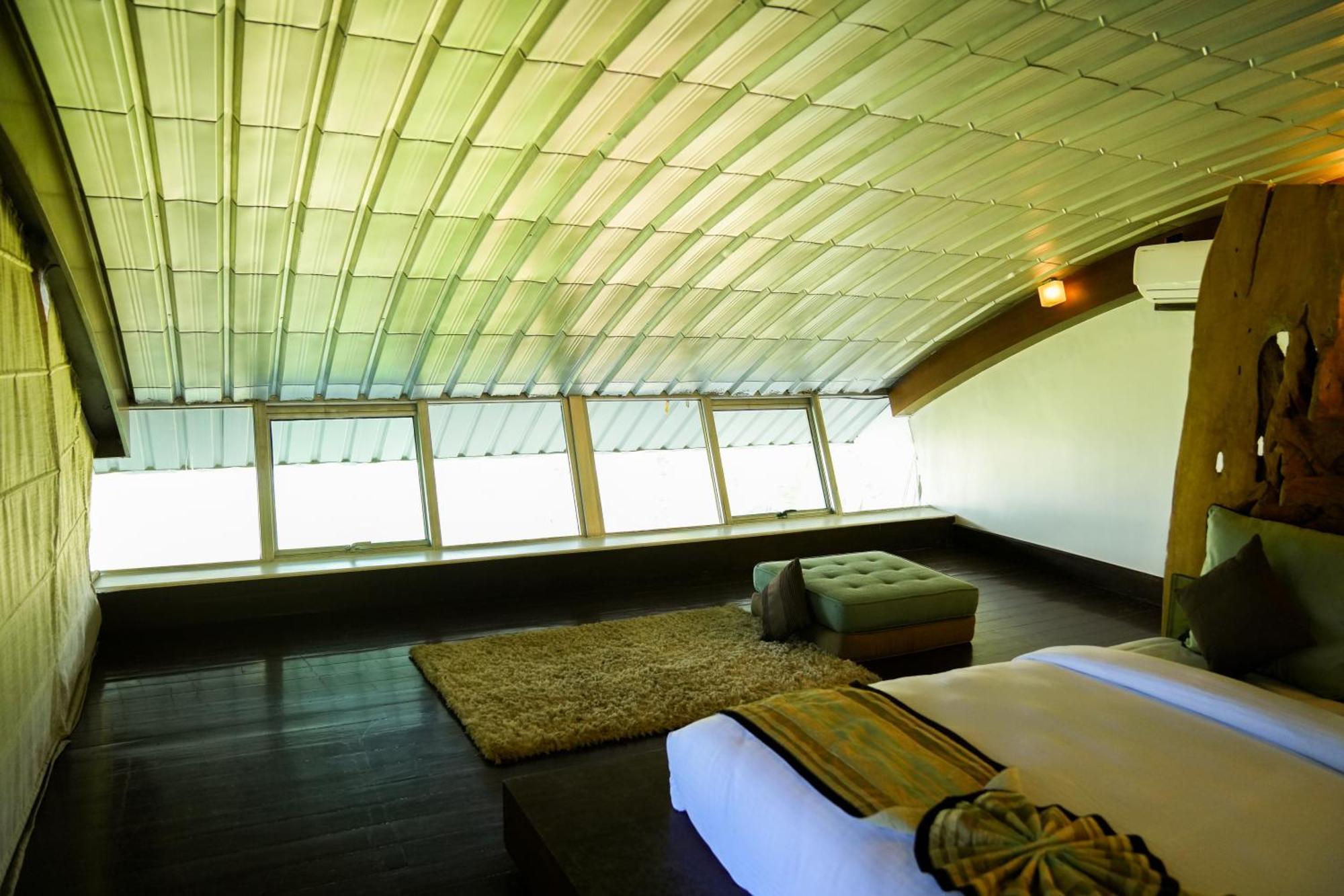 Regenta Beach House Resort, Goa Benaulim Luaran gambar